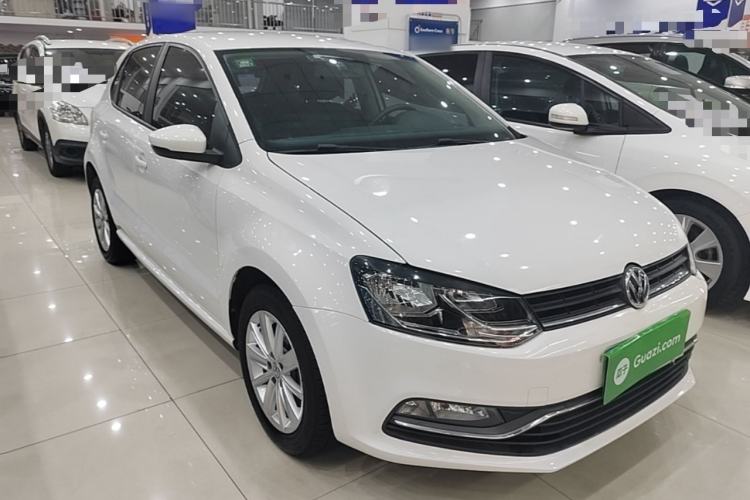 Used Volkswagen Polo 2014 1.4L Automatic Comfort Edition Front Right 45 Deg