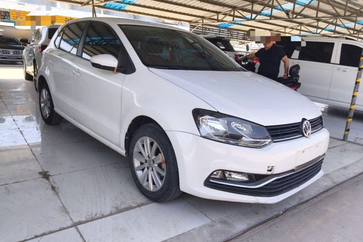 Used Volkswagen Polo 2014 1.6L Automatic Comfort Edition Front Right 45 Deg