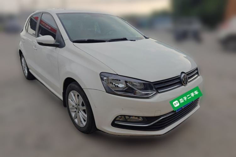 Used Volkswagen Polo 2014 1.4L Automatic Comfort Edition Front Right 45 Deg