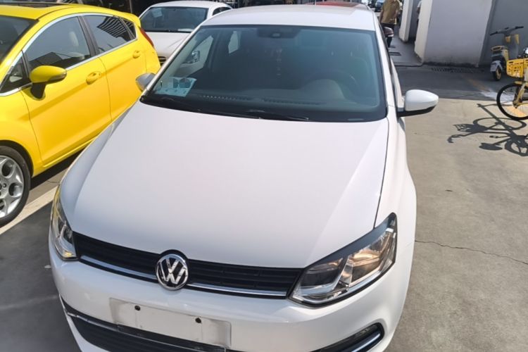 Used Volkswagen Polo 2014 1.4L Automatic Comfort Edition Front