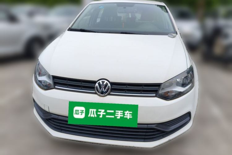 Used Volkswagen Polo 2014 1.4L Manual Fashion Edition Front