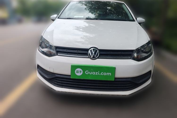 Used Volkswagen Polo 2014 1.4L Manual Fashion Edition Front