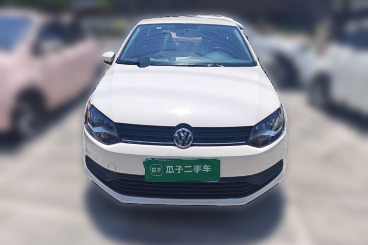Used Volkswagen Polo 2014 1.4L Manual Fashion Edition Front