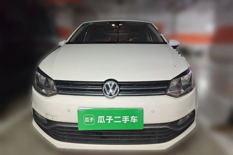 Used Volkswagen Polo 2014 1.6L Automatic Luxury Edition Front