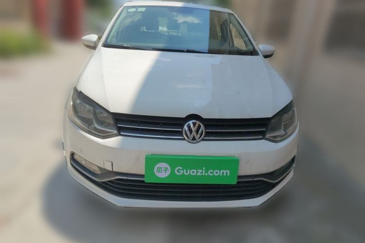Used Volkswagen Polo 2014 1.6L Automatic Luxury Edition Front