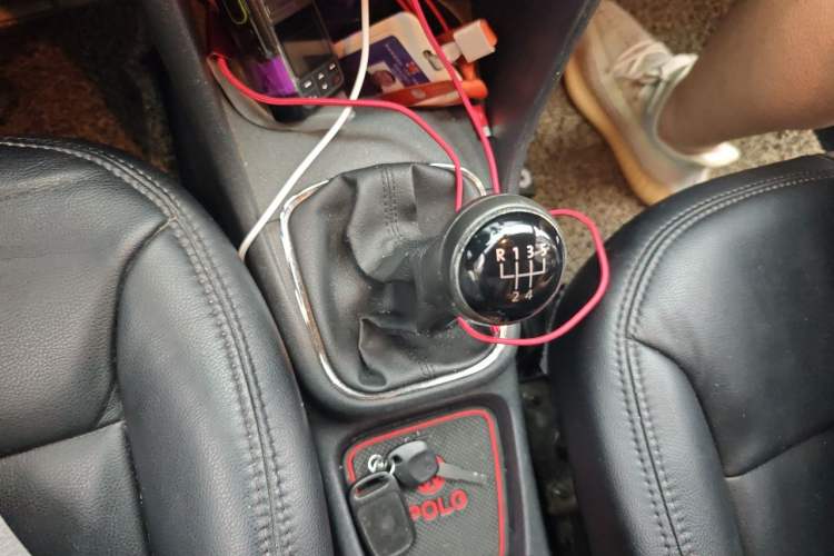 Used Volkswagen Polo 2014 1.4L Manual Comfort Edition Gear Lever