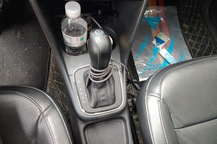Used Volkswagen Polo 2014 1.6L Automatic 30th Anniversary Edition Gear Lever