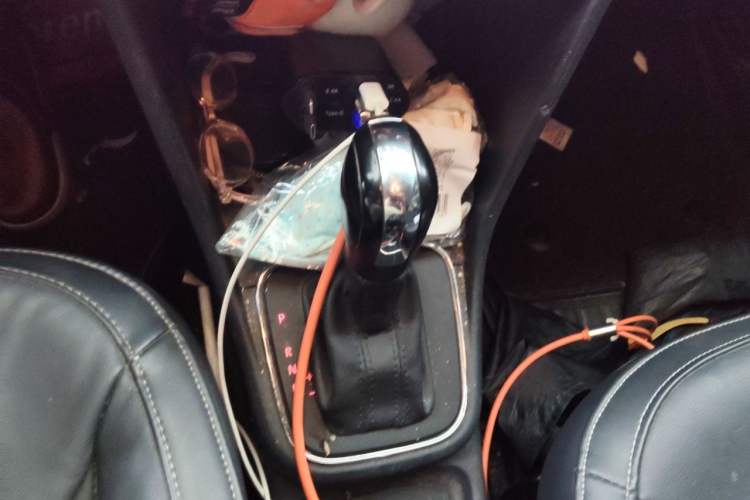 Used Volkswagen Polo 2014 1.6L Automatic 30th Anniversary Edition Gear Lever