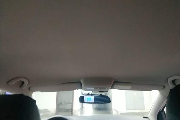 Used Volkswagen Polo 2014 1.4L Manual Fashion Edition Headliner