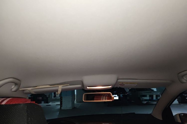 Used Volkswagen Polo 2014 1.6L Automatic Comfort Edition Headliner