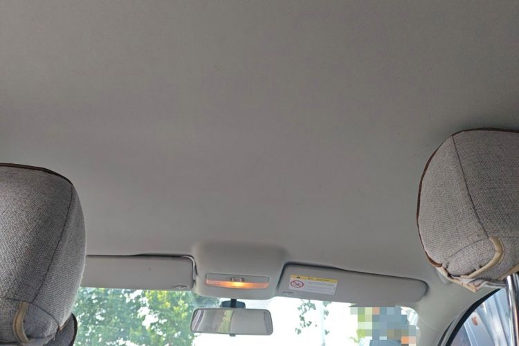 Used Volkswagen Polo 2014 1.4L Automatic Comfort Edition Headliner