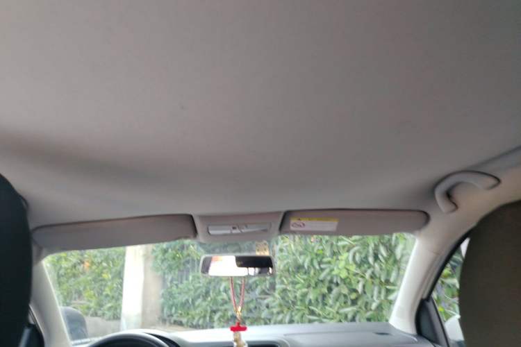 Used Volkswagen Polo 2014 1.4L Manual Fashion Edition Headliner