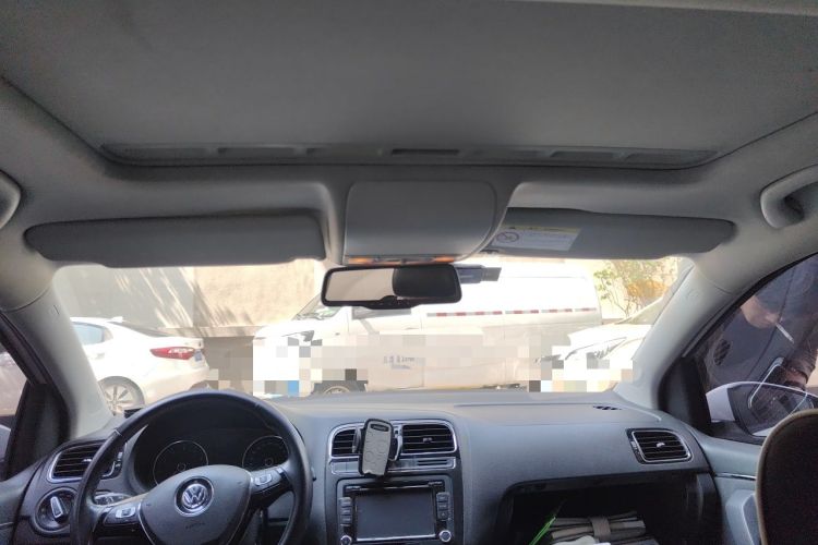 Used Volkswagen Polo 2014 1.4L Automatic Luxury Edition Headliner