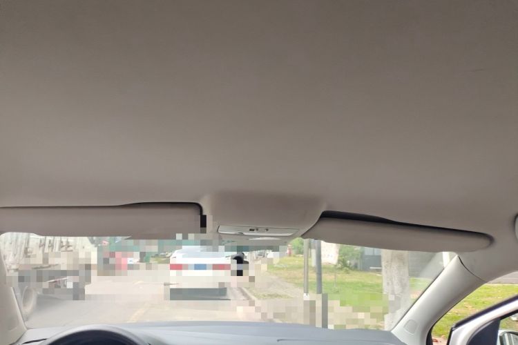 Used Volkswagen Polo 2014 1.4L Manual Fashion Edition Headliner