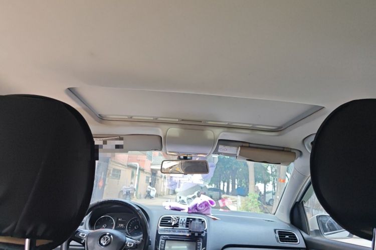 Used Volkswagen Polo 2014 1.6L Automatic Luxury Edition Headliner