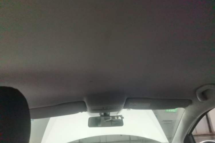 Used Volkswagen Polo 2014 1.6L Automatic Comfort Edition Headliner