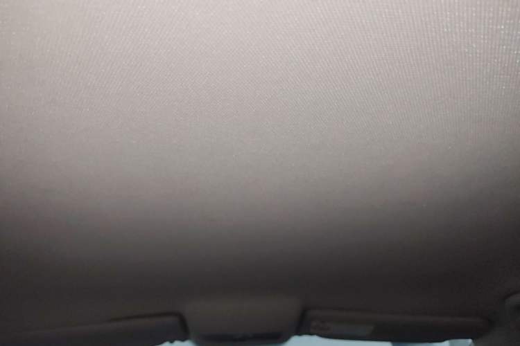 Used Volkswagen Polo 2014 1.4L Manual Fashion Edition Headliner