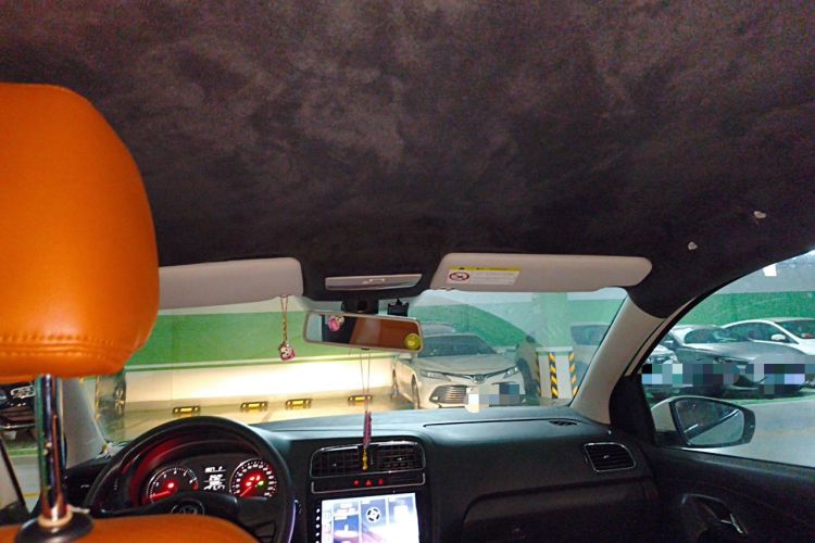 Used Volkswagen Polo 2014 1.6L Automatic Comfort Edition Headliner