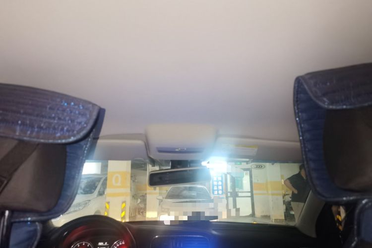 Used Volkswagen Polo 2014 1.4L Automatic Comfort Edition Headliner