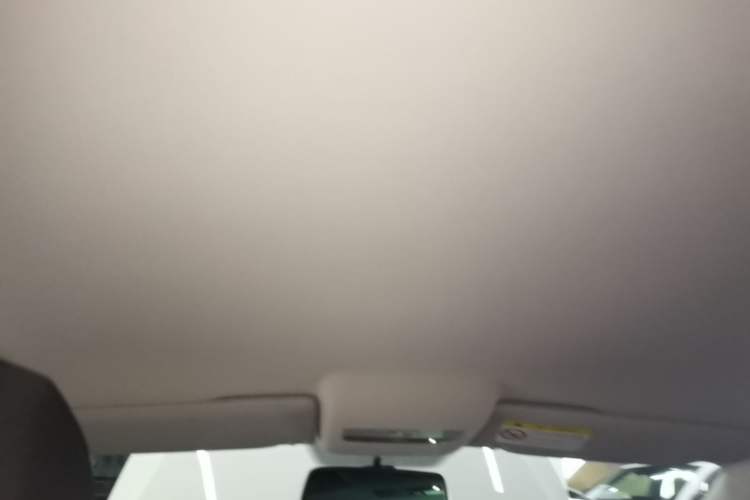 Used Volkswagen Polo 2014 1.4L Manual Fashion Edition Headliner