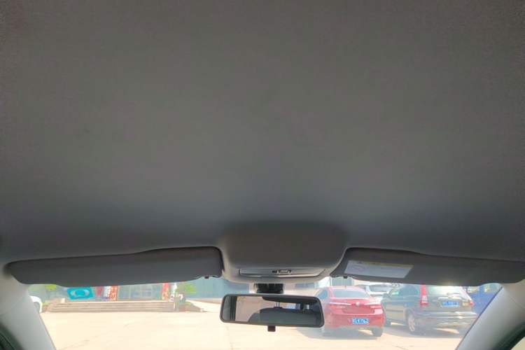 Used Volkswagen Polo 2014 1.4L Automatic Comfort Edition Headliner