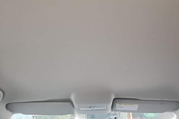 Used Volkswagen Polo 2014 1.4L Manual Fashion Edition Headliner