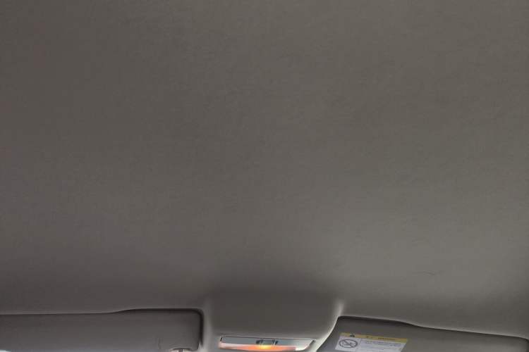 Used Volkswagen Polo 2014 1.4L Manual Fashion Edition Headliner
