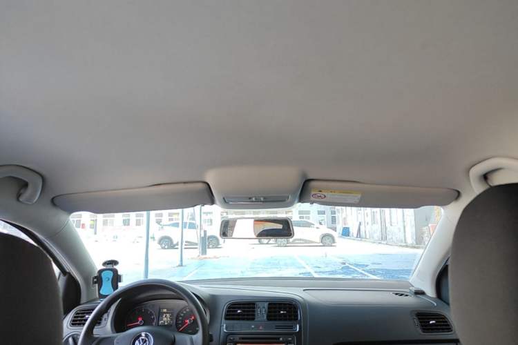 Used Volkswagen Polo 2014 1.4L Manual Fashion Edition Headliner