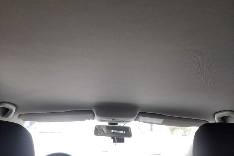 Used Volkswagen Polo 2014 1.4L Manual Comfort Edition Headliner