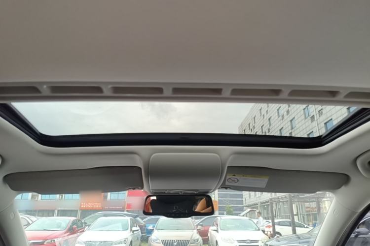 Used Volkswagen Polo 2014 1.6L Automatic Luxury Edition Headliner
