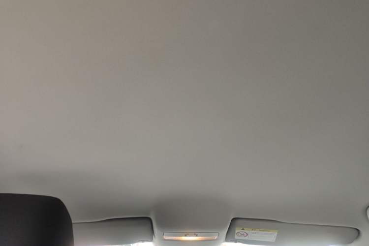 Used Volkswagen Polo 2014 1.4L Manual Fashion Edition Headliner