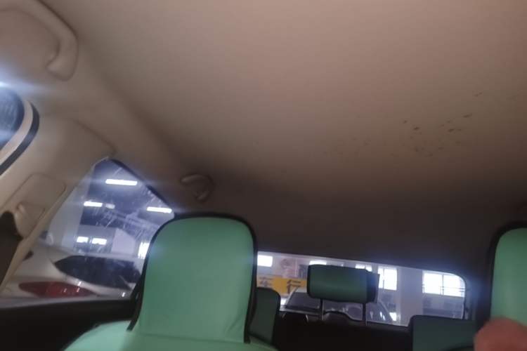 Used Volkswagen Polo 2014 1.4L Manual Fashion Edition Headliner
