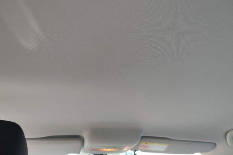 Used Volkswagen Polo 2014 1.6L Automatic Comfort Edition Headliner