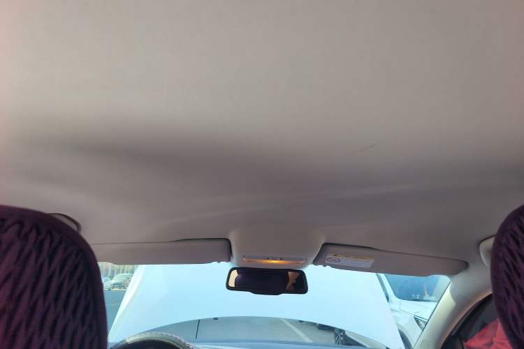 Used Volkswagen Polo 2014 1.6L Automatic Comfort Edition Headliner