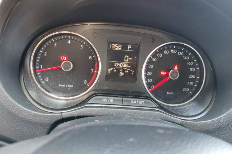 Used Volkswagen Polo 2014 1.6L Automatic Comfort Edition Instrument Cluster