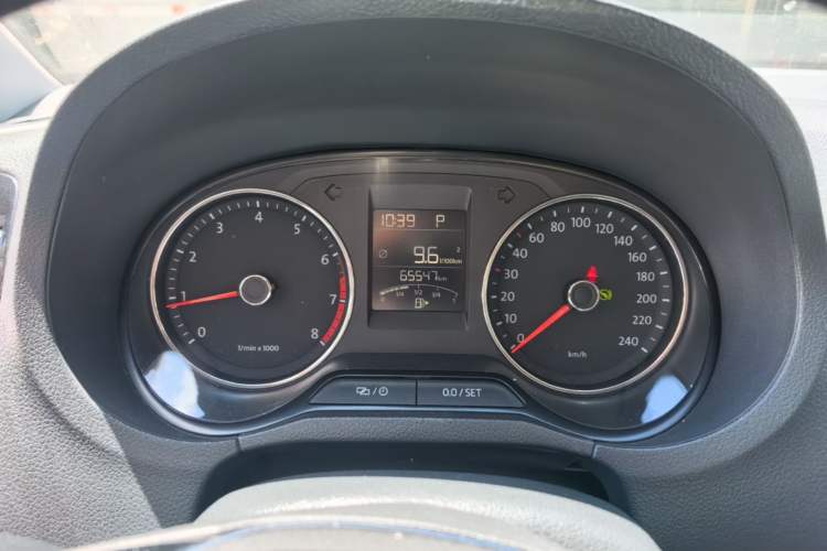 Used Volkswagen Polo 2014 1.6L Automatic Luxury Edition Instrument Cluster