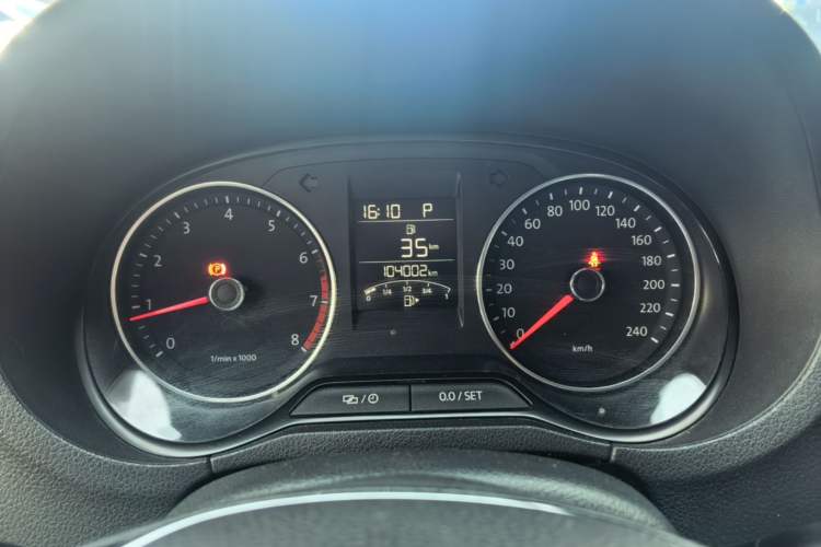 Used Volkswagen Polo 2014 1.6L Automatic Luxury Edition Instrument Cluster