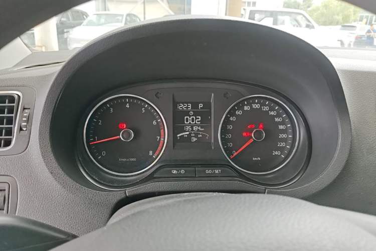 Used Volkswagen Polo 2014 1.4L Automatic Comfort Edition Instrument Cluster