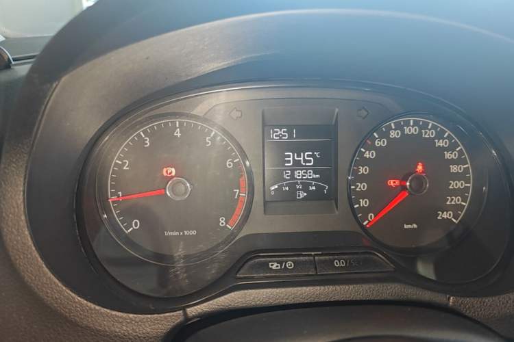 Used Volkswagen Polo 2014 1.4L Manual Fashion Edition Instrument Cluster
