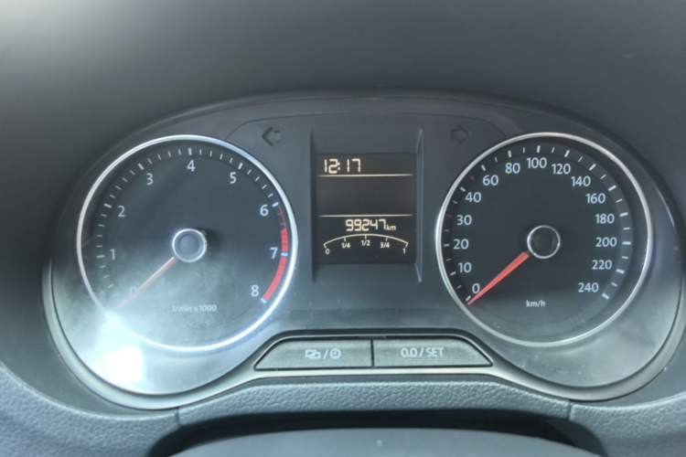 Used Volkswagen Polo 2014 1.6L Automatic Comfort Edition Instrument Cluster