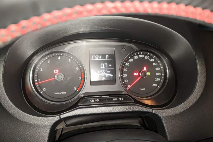 Used Volkswagen Polo 2014 1.6L Automatic Comfort Edition Instrument Cluster