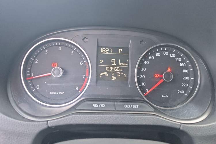 Used Volkswagen Polo 2014 1.6L Automatic Comfort Edition Instrument Cluster