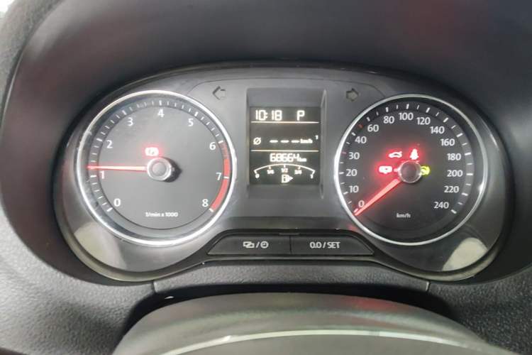Used Volkswagen Polo 2014 1.6L Automatic Luxury Edition Instrument Cluster