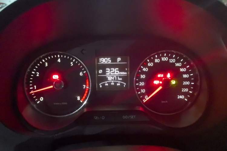 Used Volkswagen Polo 2014 1.6L Automatic Comfort Edition Instrument Cluster