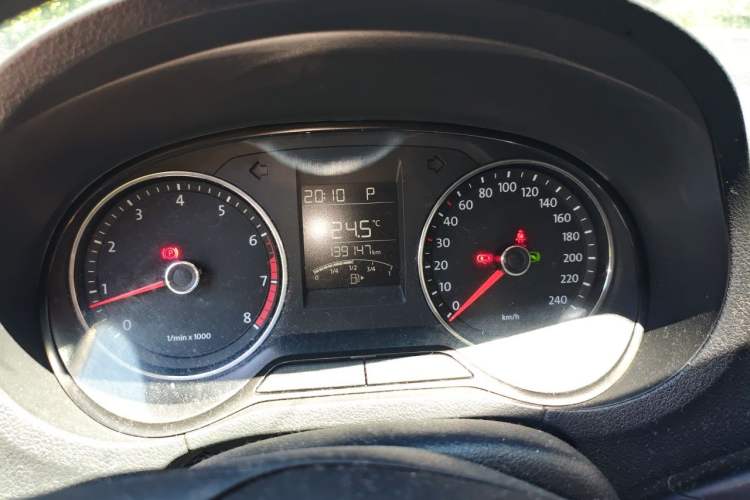 Used Volkswagen Polo 2014 1.6L Automatic Comfort Edition Instrument Cluster