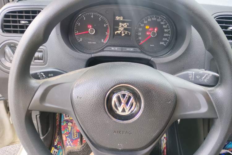 Used Volkswagen Polo 2014 1.4L Manual Fashion Edition Instrument Cluster