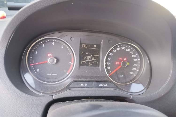 Used Volkswagen Polo 2014 1.6L Automatic Comfort Edition Instrument Cluster