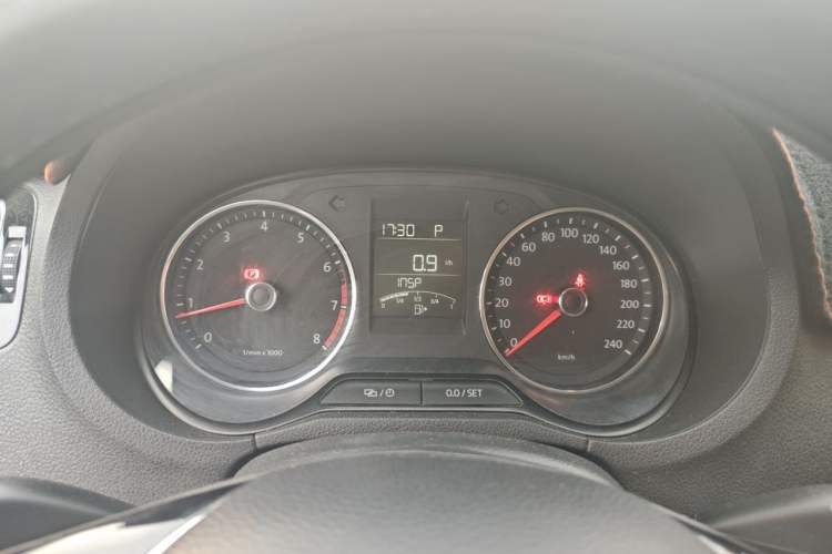 Used Volkswagen Polo 2014 1.4L Automatic Luxury Edition Instrument Cluster