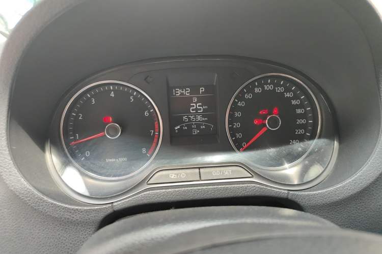 Used Volkswagen Polo 2014 1.6L Automatic Comfort Edition Instrument Cluster