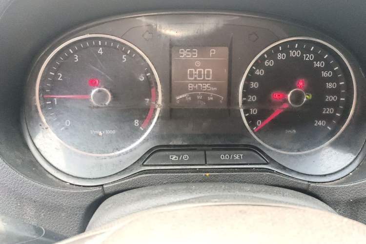 Used Volkswagen Polo 2014 1.6L Automatic Comfort Edition Instrument Cluster